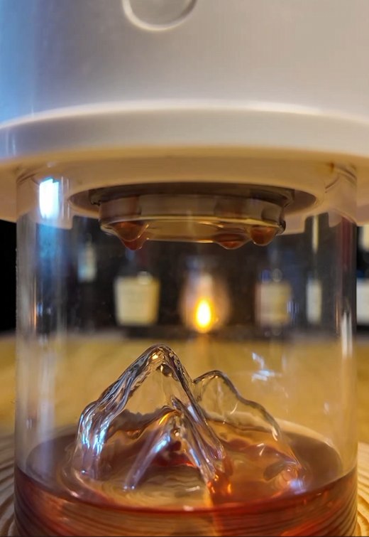 Let the flavour develop using the MyBar Infuser
